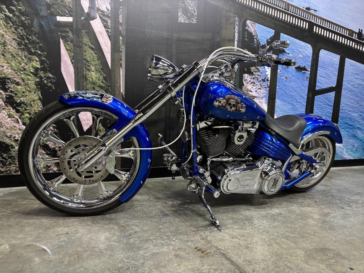 2009 HARLEY-DAVIDSON FXCWC ROCKER C CRUISER