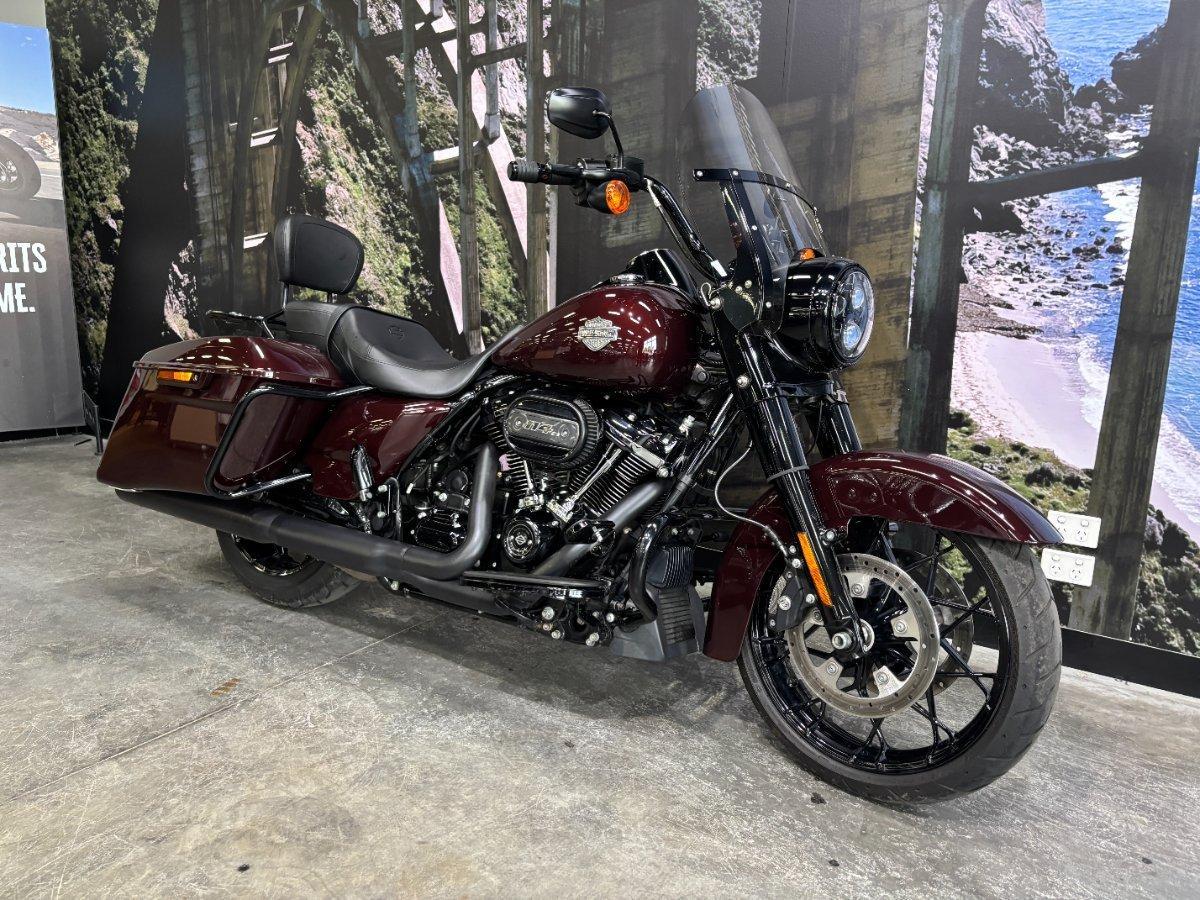 2022 HARLEY-DAVIDSON FLHRXS ROAD KING SPECIAL CRUISER