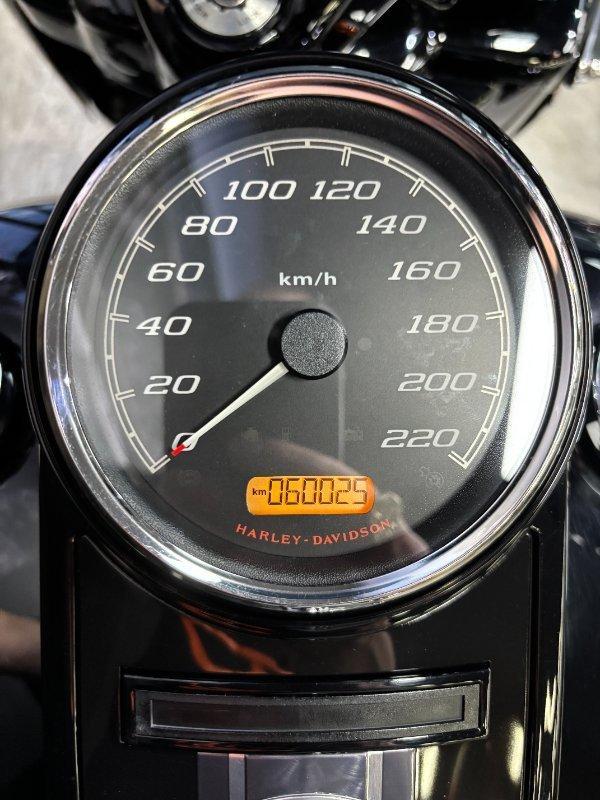 2018 HARLEY-DAVIDSON FLHRXS ROAD KING SPECIAL CRUISER