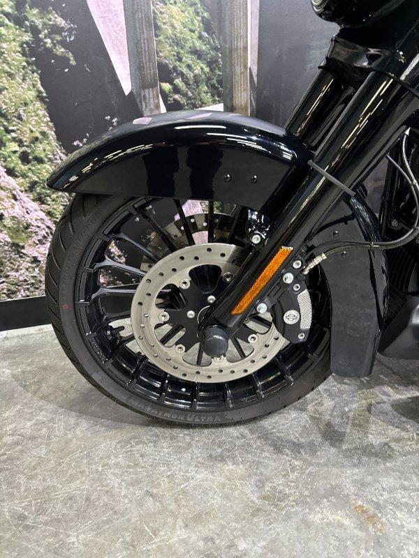 2018 HARLEY-DAVIDSON FLHRXS ROAD KING SPECIAL CRUISER