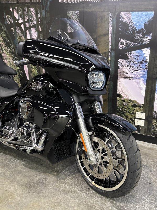 2026 HARLEY-DAVIDSON FLHXL STREET GLIDE LIMITED 117 CRUISER