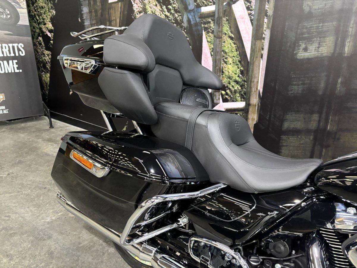 2026 HARLEY-DAVIDSON FLHXL STREET GLIDE LIMITED 117 CRUISER