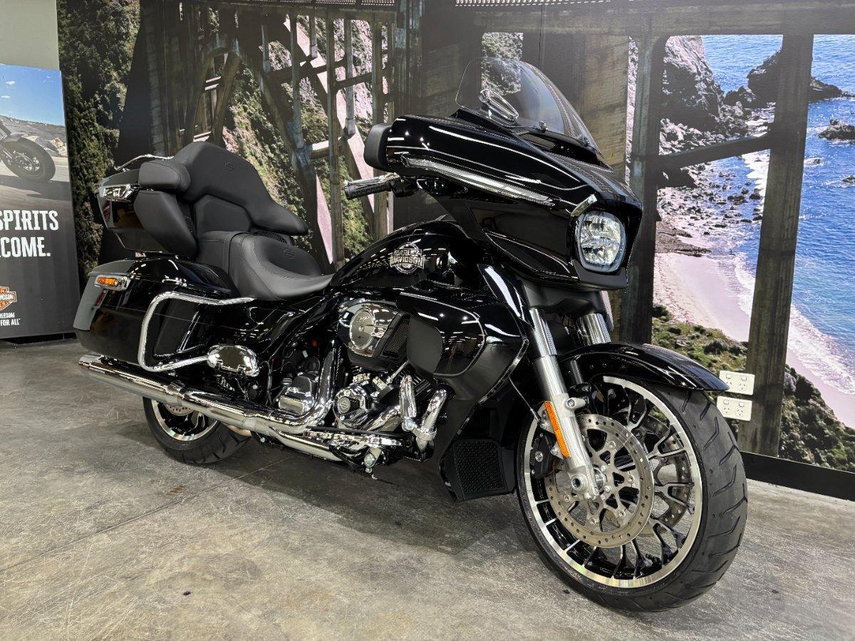 2026 HARLEY-DAVIDSON FLHXL STREET GLIDE LIMITED 117 CRUISER