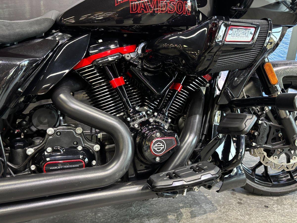 2024 HARLEY-DAVIDSON FLTRXSTSE CVO RD GLIDE ST 121 CRUISER