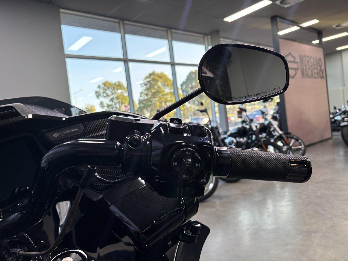 2024 HARLEY-DAVIDSON FLTRXSTSE CVO RD GLIDE ST 121 CRUISER