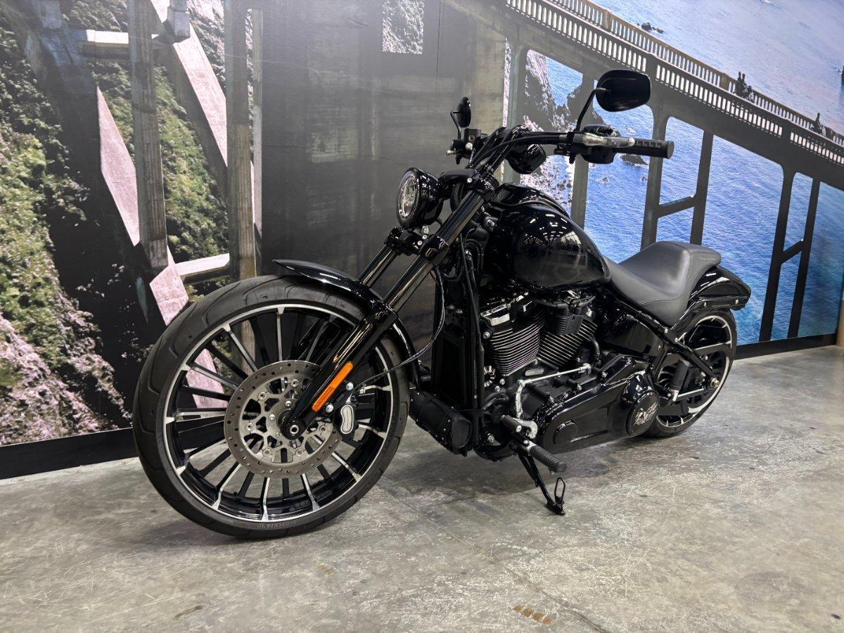 2025 HARLEY-DAVIDSON FXBR BREAKOUT (117) CRUISER