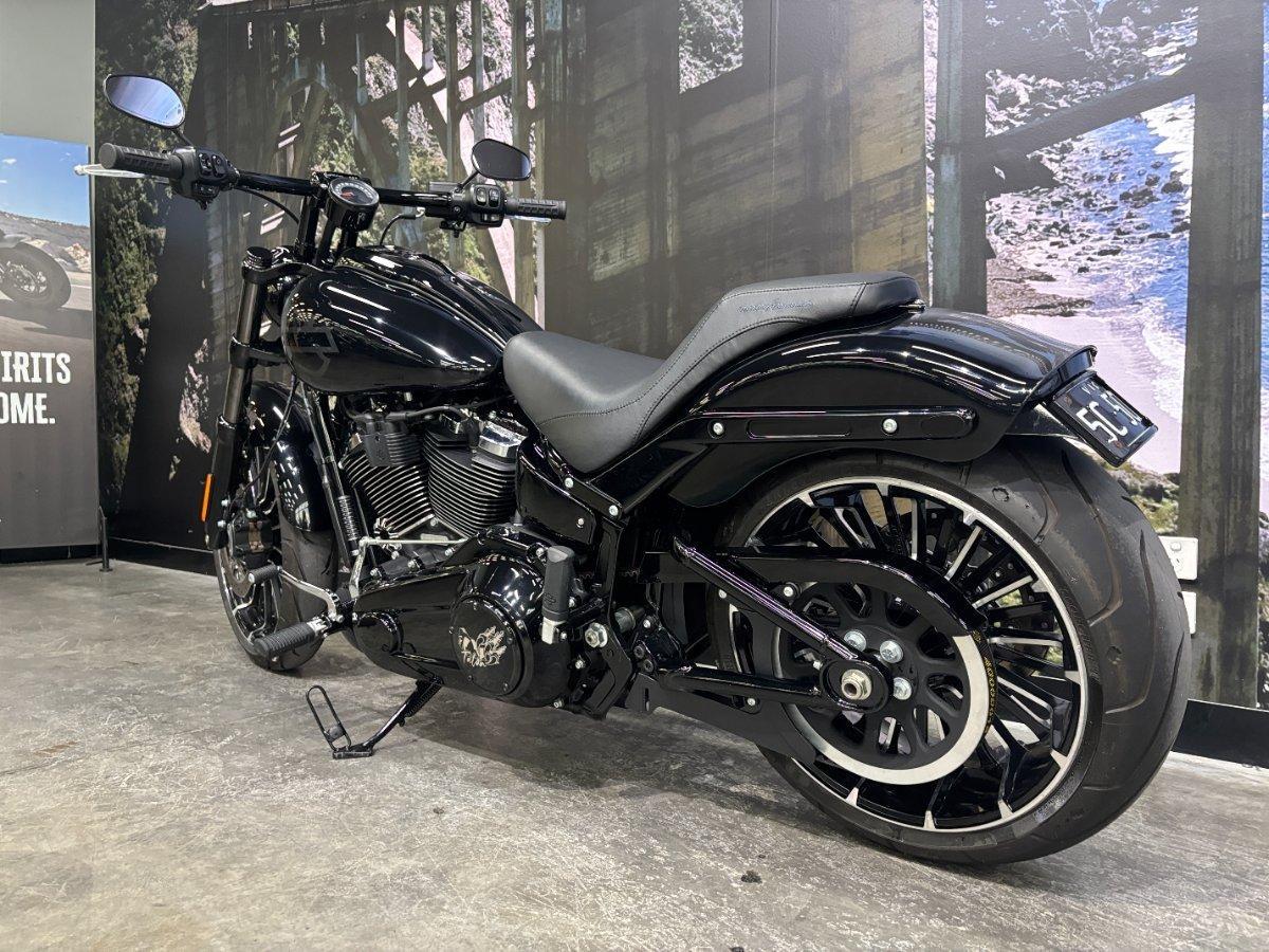 2025 HARLEY-DAVIDSON FXBR BREAKOUT (117) CRUISER