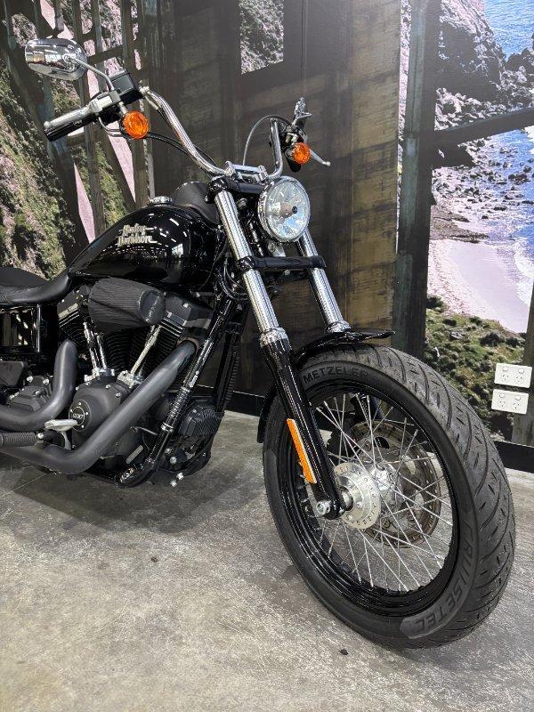 2017 HARLEY-DAVIDSON FXDB STREET BOB CRUISER
