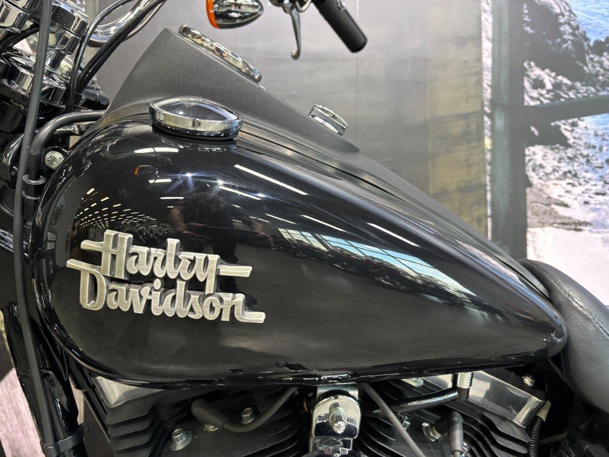 2017 HARLEY-DAVIDSON FXDB STREET BOB CRUISER