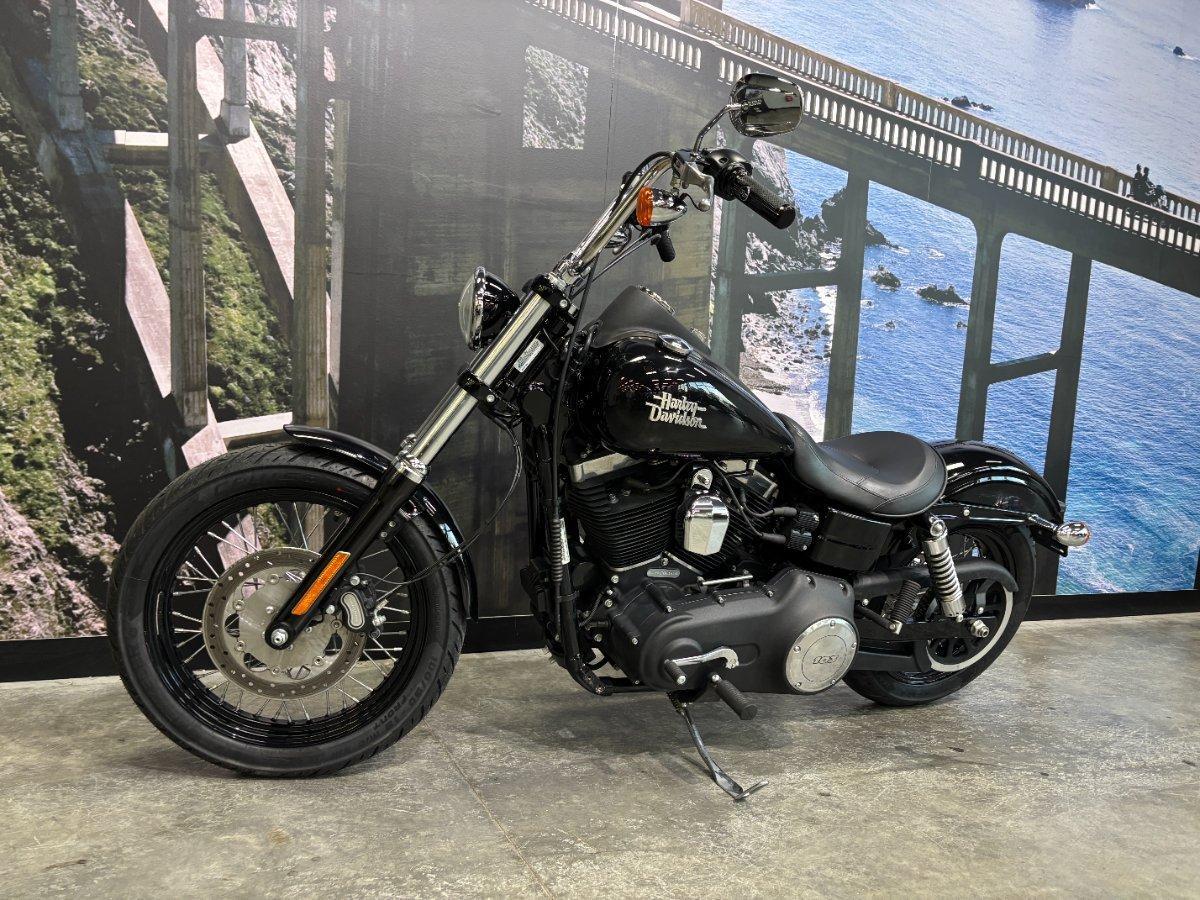 2017 HARLEY-DAVIDSON FXDB STREET BOB CRUISER