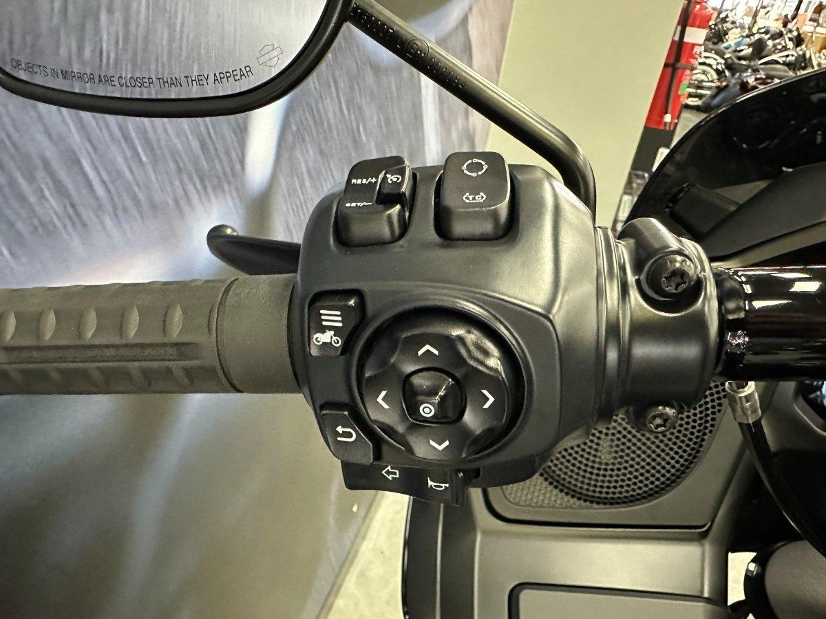 2025 HARLEY-DAVIDSON FLTRX ROAD GLIDE (117) TOURER
