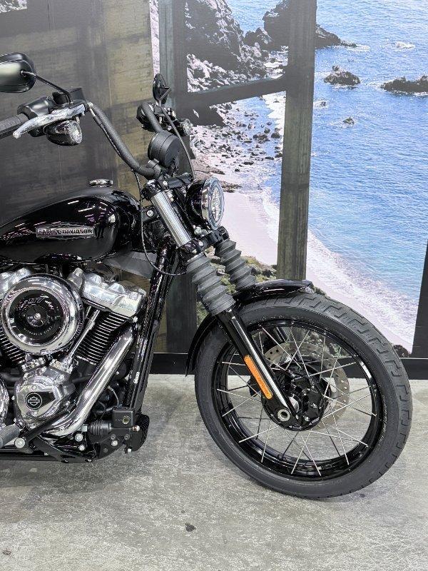 2026 HARLEY-DAVIDSON FXBB STREET BOB (117) SOFTAIL CRUISER