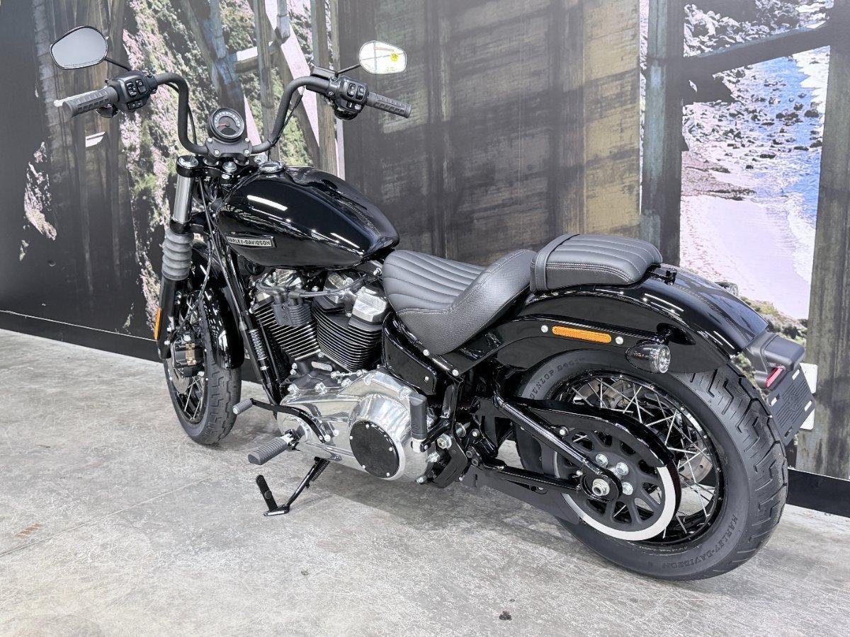2026 HARLEY-DAVIDSON FXBB STREET BOB (117) SOFTAIL CRUISER