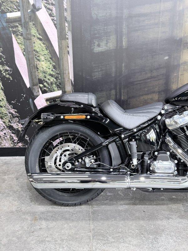 2026 HARLEY-DAVIDSON FXBB STREET BOB (117) SOFTAIL CRUISER