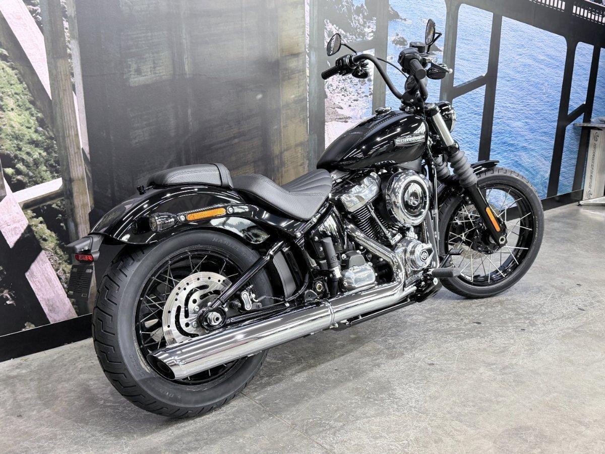 2026 HARLEY-DAVIDSON FXBB STREET BOB (117) SOFTAIL CRUISER