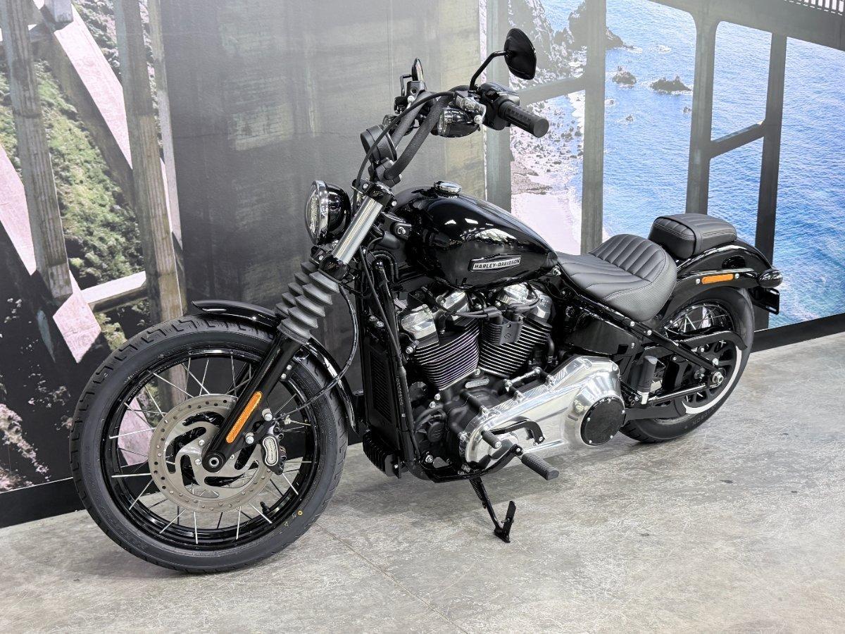 2026 HARLEY-DAVIDSON FXBB STREET BOB (117) SOFTAIL CRUISER