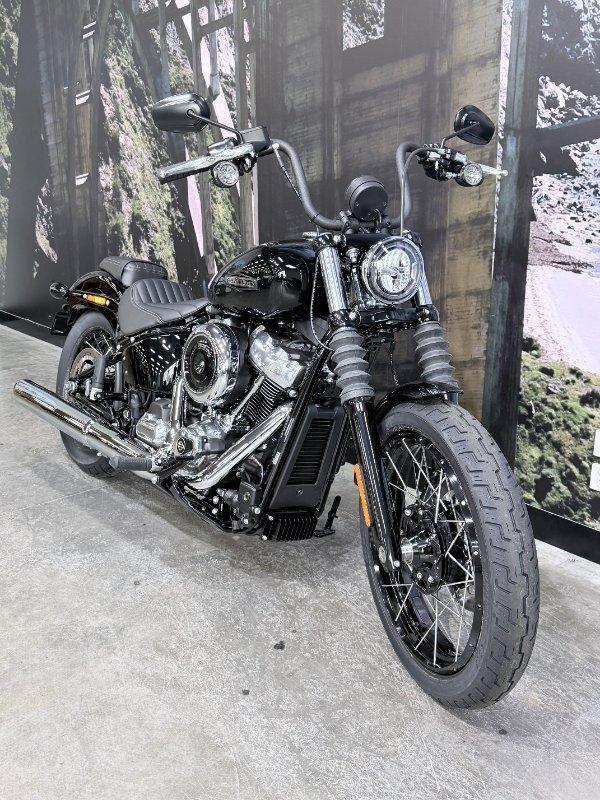 2026 HARLEY-DAVIDSON FXBB STREET BOB (117) SOFTAIL CRUISER