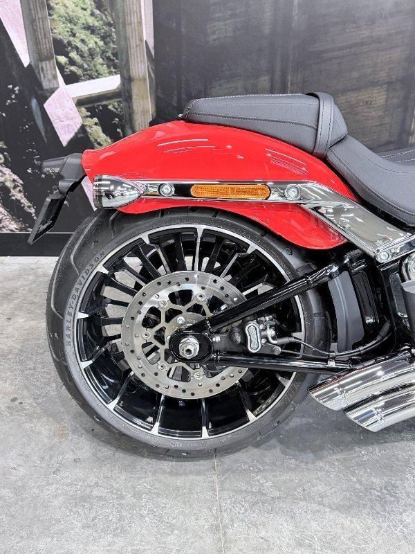 2026 HARLEY-DAVIDSON FXBR BREAKOUT (117) CRUISER