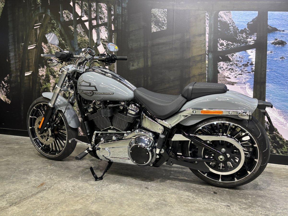 2026 HARLEY-DAVIDSON FXBR BREAKOUT (117) CRUISER