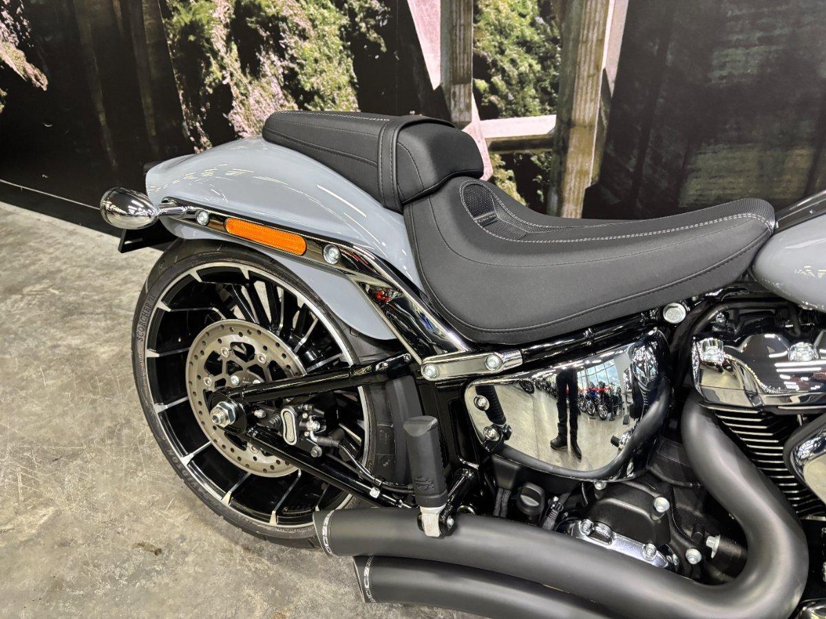 2026 HARLEY-DAVIDSON FXBR BREAKOUT (117) CRUISER