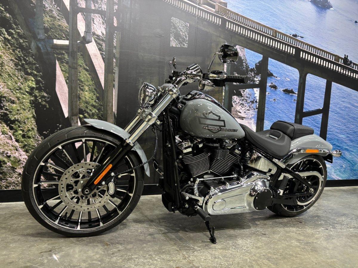2026 HARLEY-DAVIDSON FXBR BREAKOUT (117) CRUISER