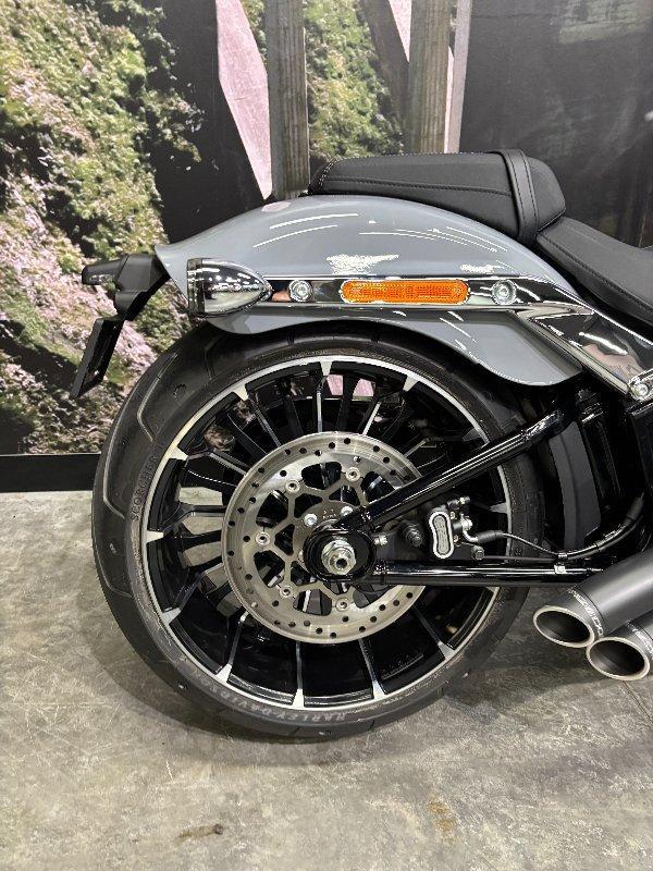 2026 HARLEY-DAVIDSON FXBR BREAKOUT (117) CRUISER