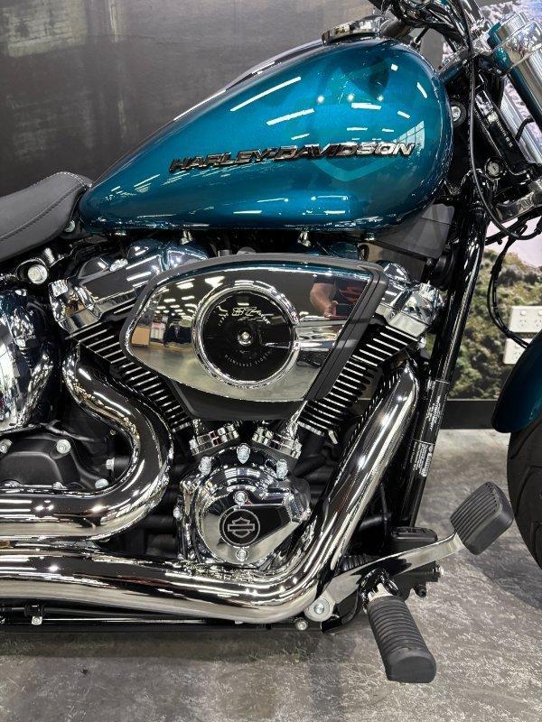 2026 HARLEY-DAVIDSON FXBR BREAKOUT (117) SOFTAIL CRUISER