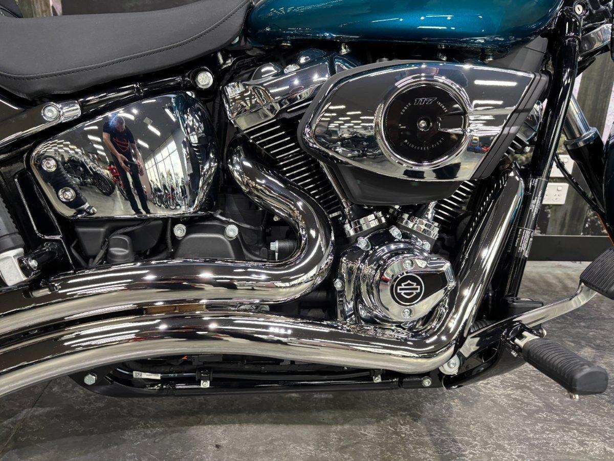 2026 HARLEY-DAVIDSON FXBR BREAKOUT (117) SOFTAIL CRUISER