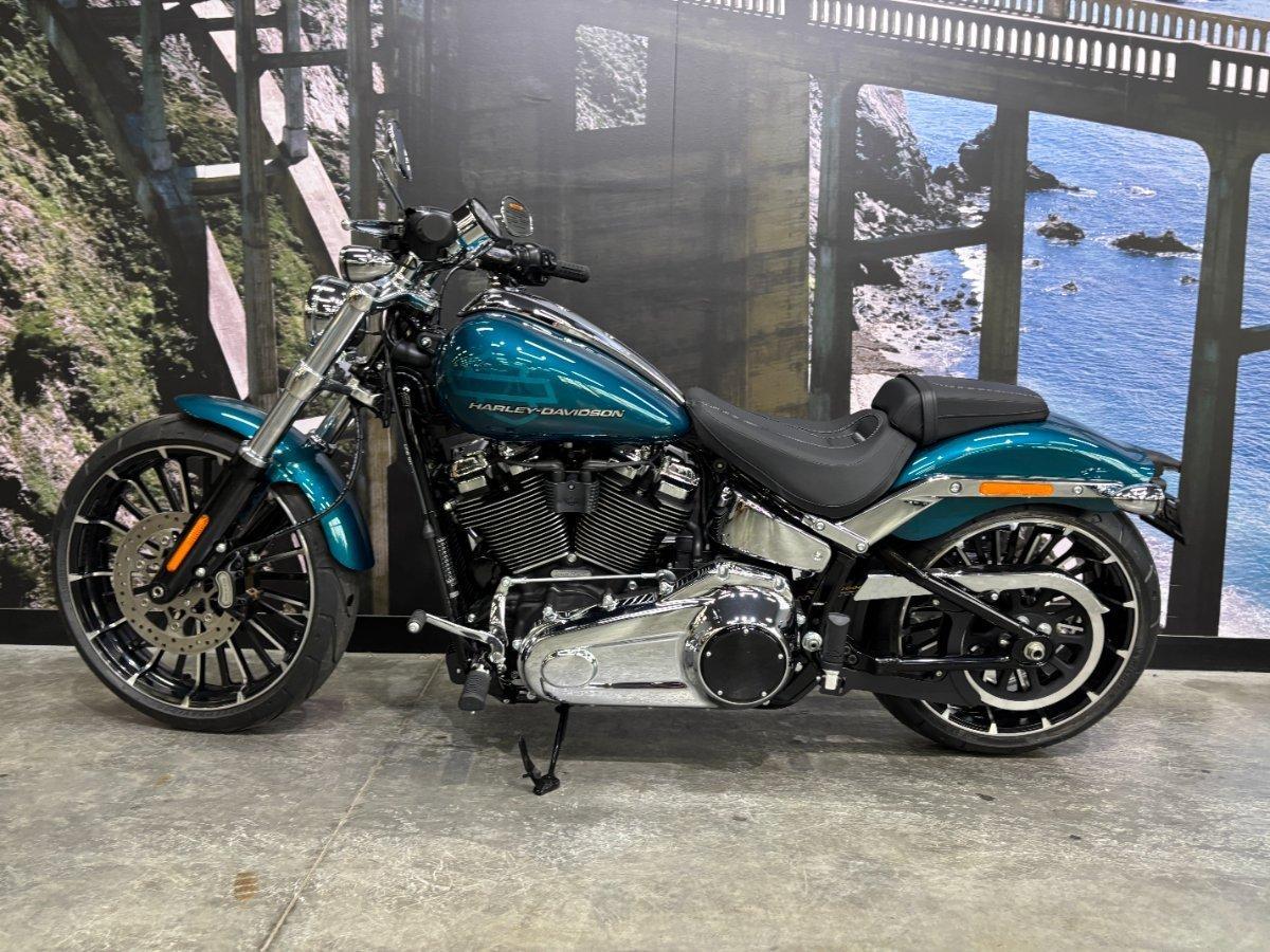 2026 HARLEY-DAVIDSON FXBR BREAKOUT (117) SOFTAIL CRUISER