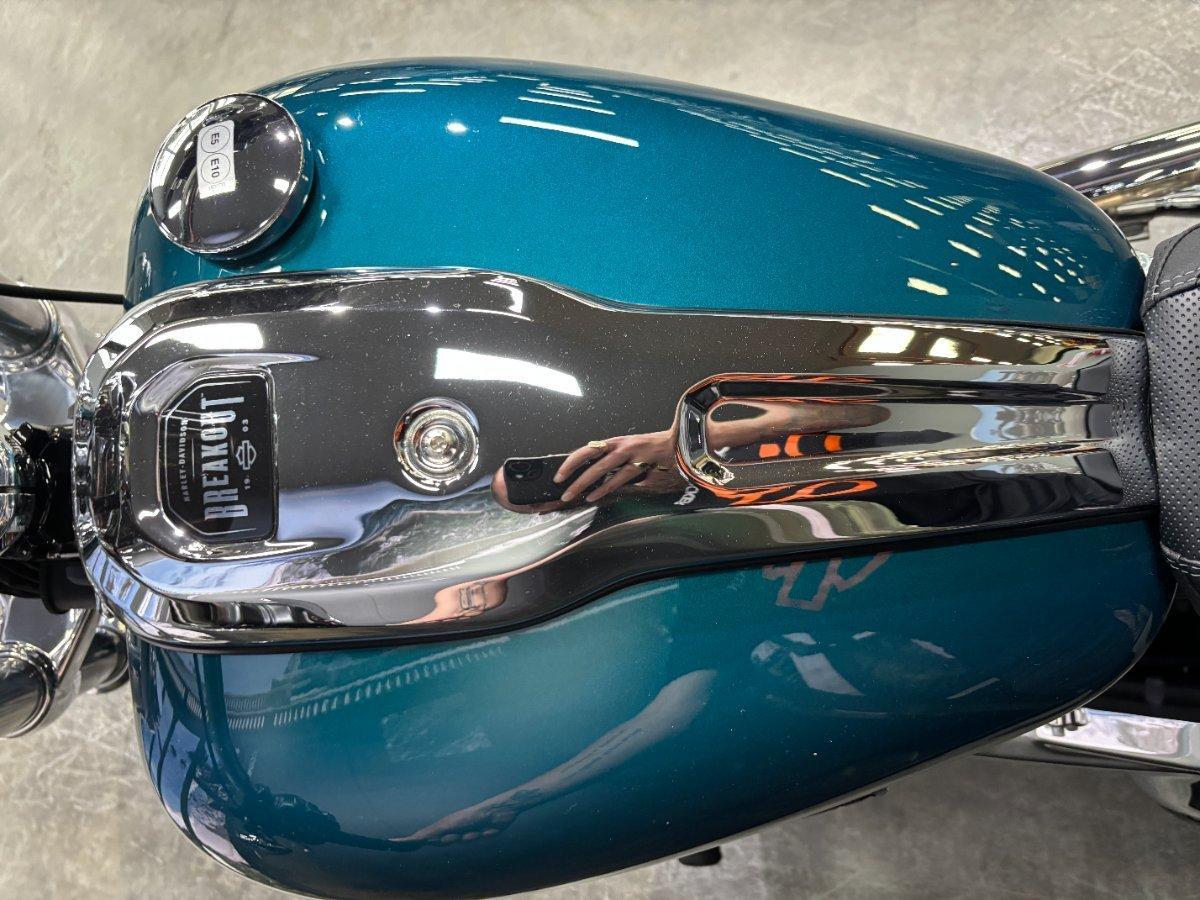 2026 HARLEY-DAVIDSON FXBR BREAKOUT (117) SOFTAIL CRUISER