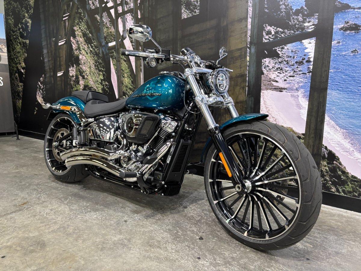 2026 HARLEY-DAVIDSON FXBR BREAKOUT (117) SOFTAIL CRUISER