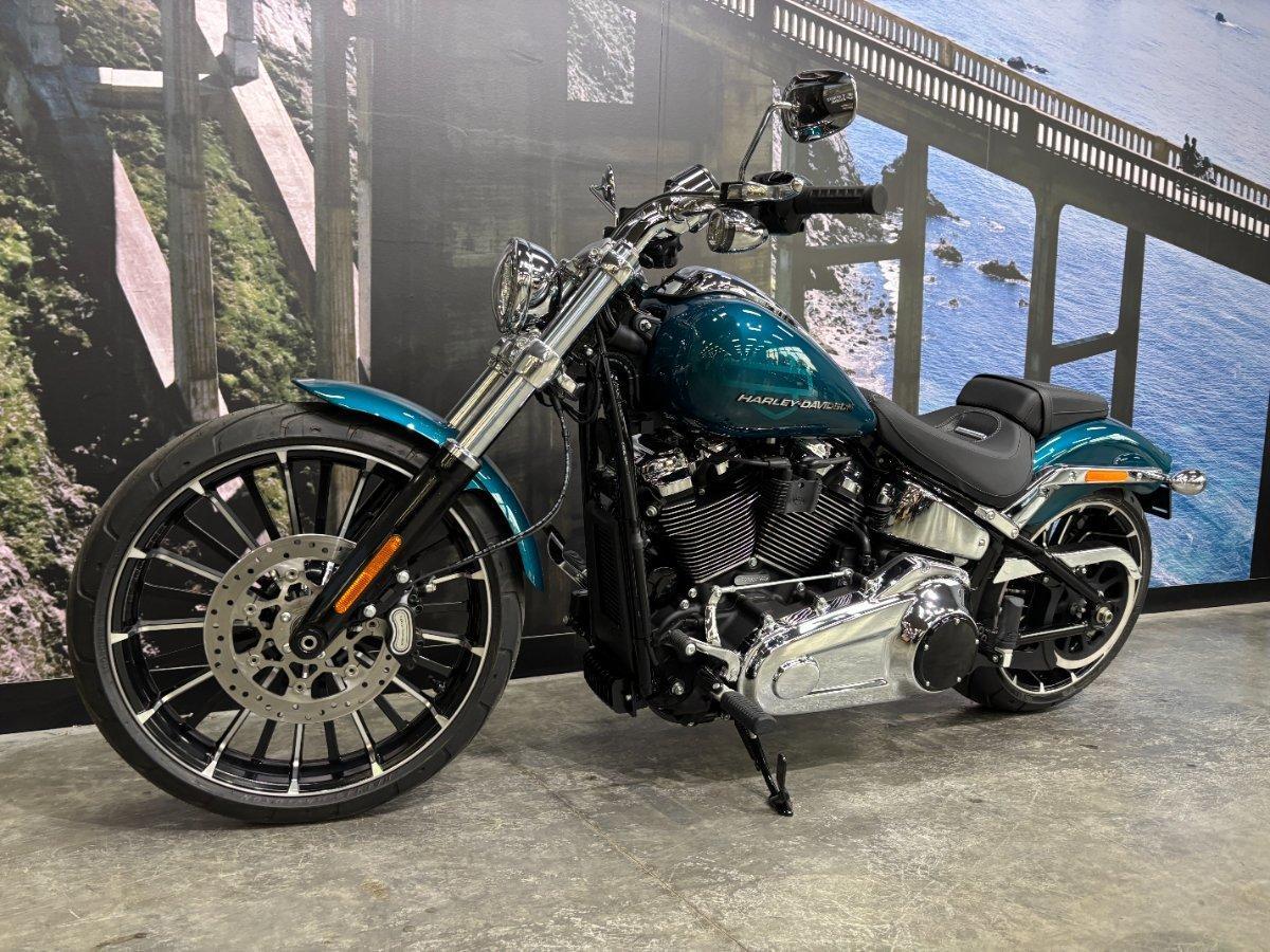 2026 HARLEY-DAVIDSON FXBR BREAKOUT (117) SOFTAIL CRUISER