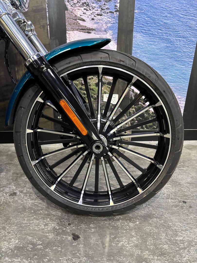 2026 HARLEY-DAVIDSON FXBR BREAKOUT (117) SOFTAIL CRUISER