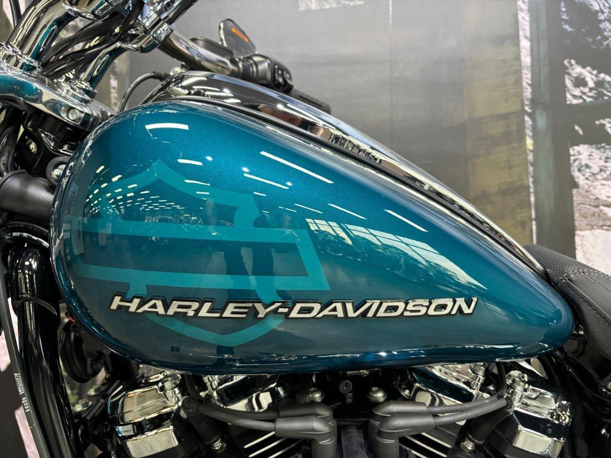 2026 HARLEY-DAVIDSON FXBR BREAKOUT (117) SOFTAIL CRUISER