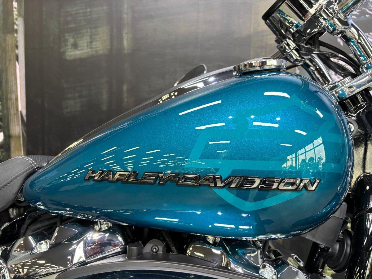 2026 HARLEY-DAVIDSON FXBR BREAKOUT (117) SOFTAIL CRUISER