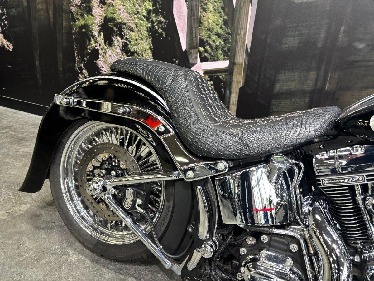 2017 HARLEY-DAVIDSON FLSTFBS FAT BOY S CRUISER