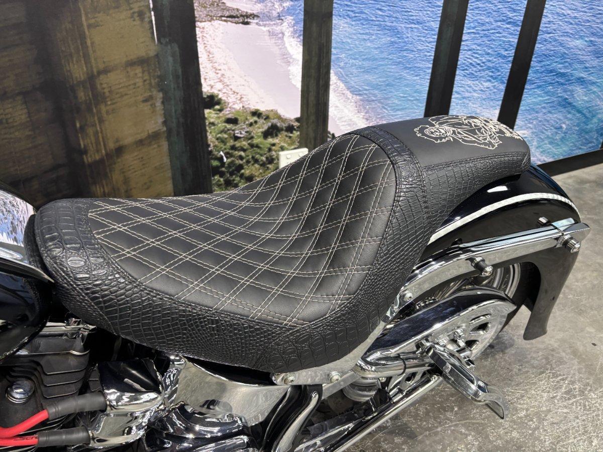 2017 HARLEY-DAVIDSON FLSTFBS FAT BOY S CRUISER
