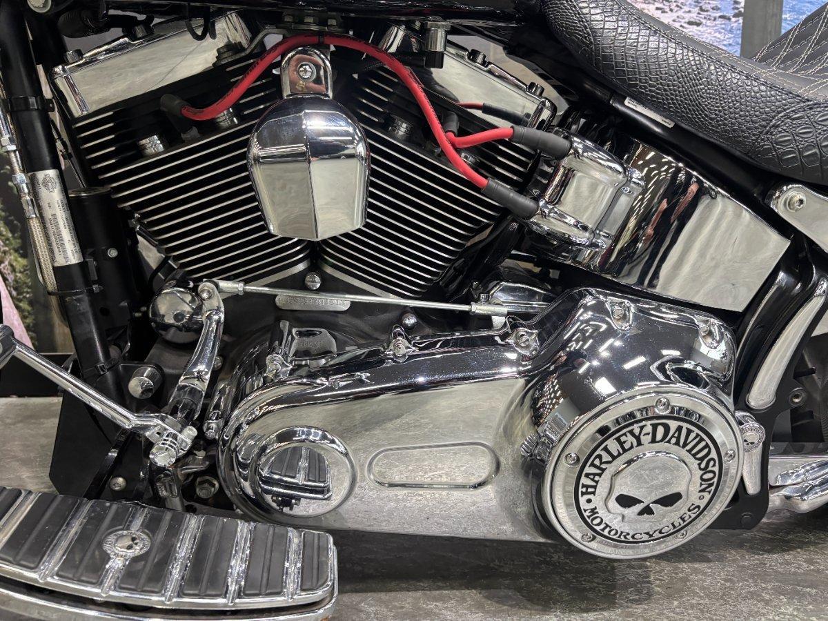 2017 HARLEY-DAVIDSON FLSTFBS FAT BOY S CRUISER