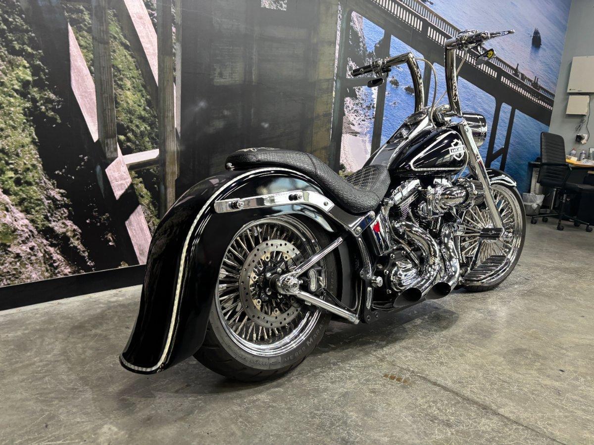 2017 HARLEY-DAVIDSON FLSTFBS FAT BOY S CRUISER