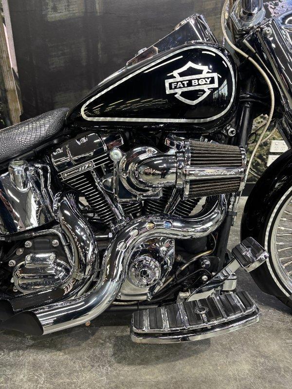 2017 HARLEY-DAVIDSON FLSTFBS FAT BOY S CRUISER