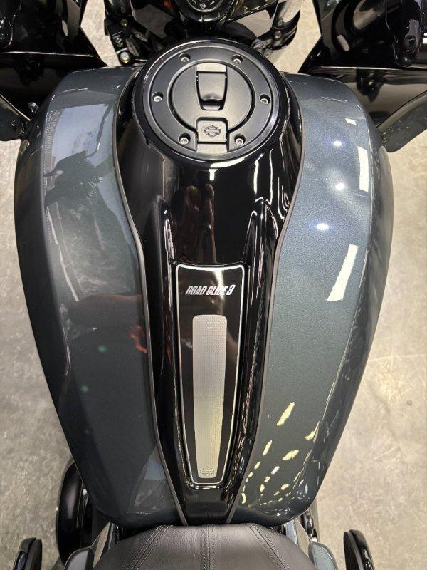 2026 HARLEY-DAVIDSON FLTRT ROAD GLIDE 3 TRIKE