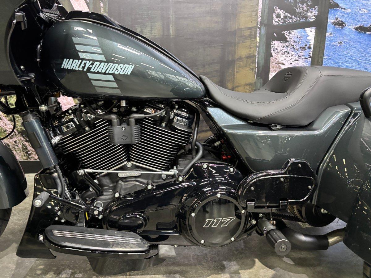 2026 HARLEY-DAVIDSON FLTRT ROAD GLIDE 3 TRIKE