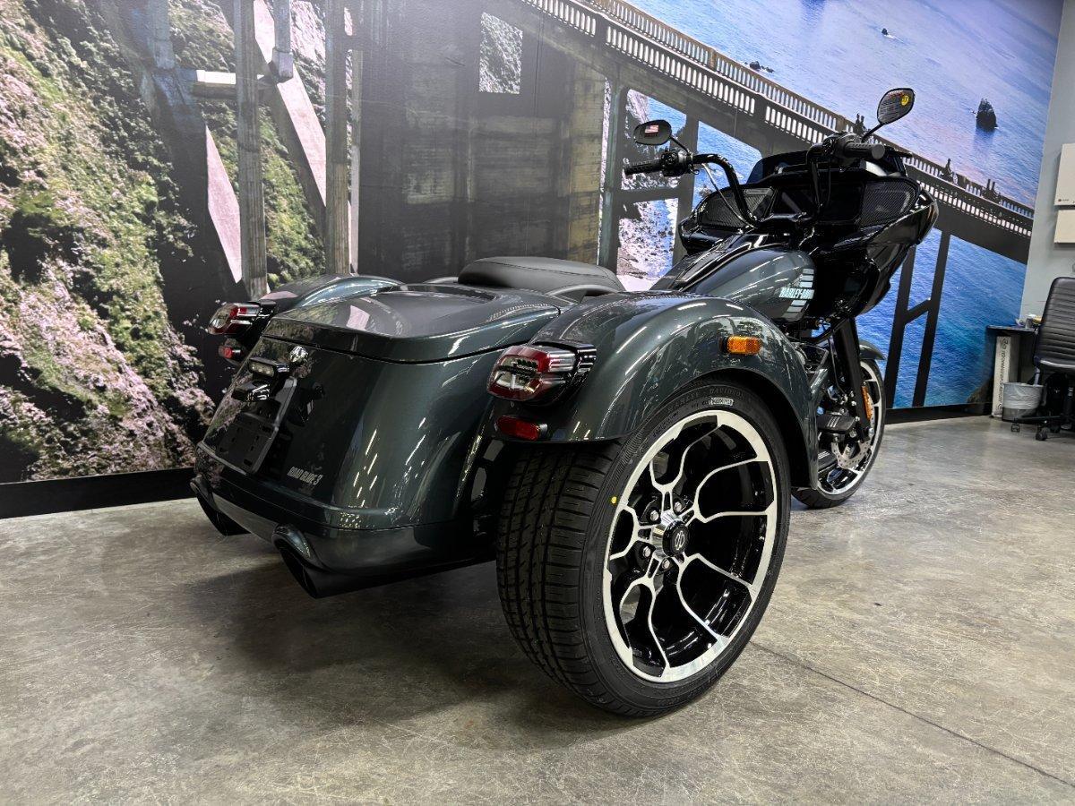 2026 HARLEY-DAVIDSON FLTRT ROAD GLIDE 3 TRIKE