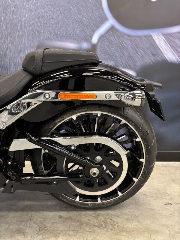 2025 HARLEY-DAVIDSON FXBR BREAKOUT (117) CRUISER
