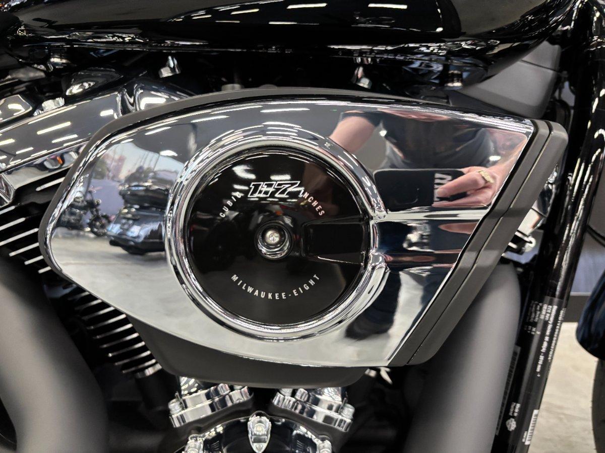 2025 HARLEY-DAVIDSON FXBR BREAKOUT (117) CRUISER