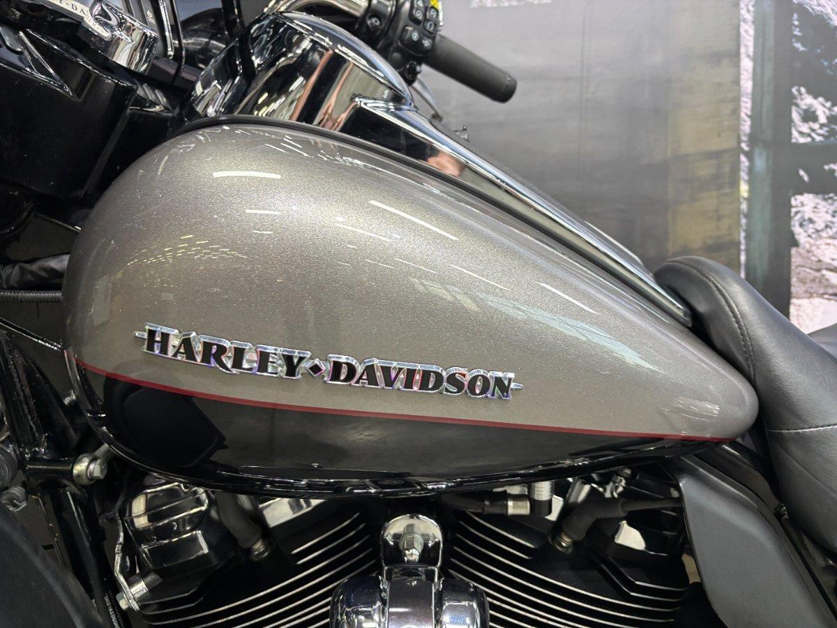 2017 HARLEY-DAVIDSON FLHTK ULTRA LIMITED CRUISER
