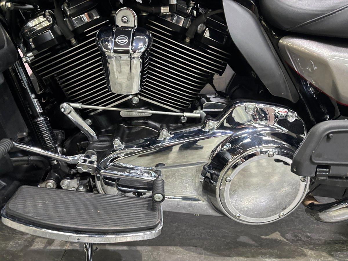 2017 HARLEY-DAVIDSON FLHTK ULTRA LIMITED CRUISER
