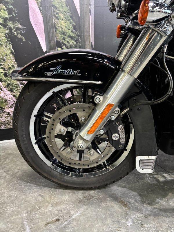 2017 HARLEY-DAVIDSON FLHTK ULTRA LIMITED CRUISER