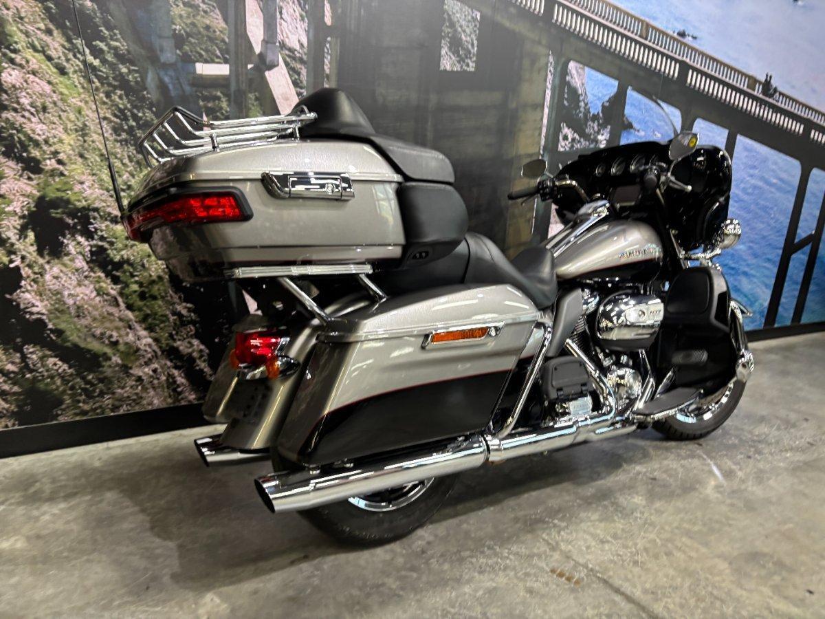 2017 HARLEY-DAVIDSON FLHTK ULTRA LIMITED CRUISER