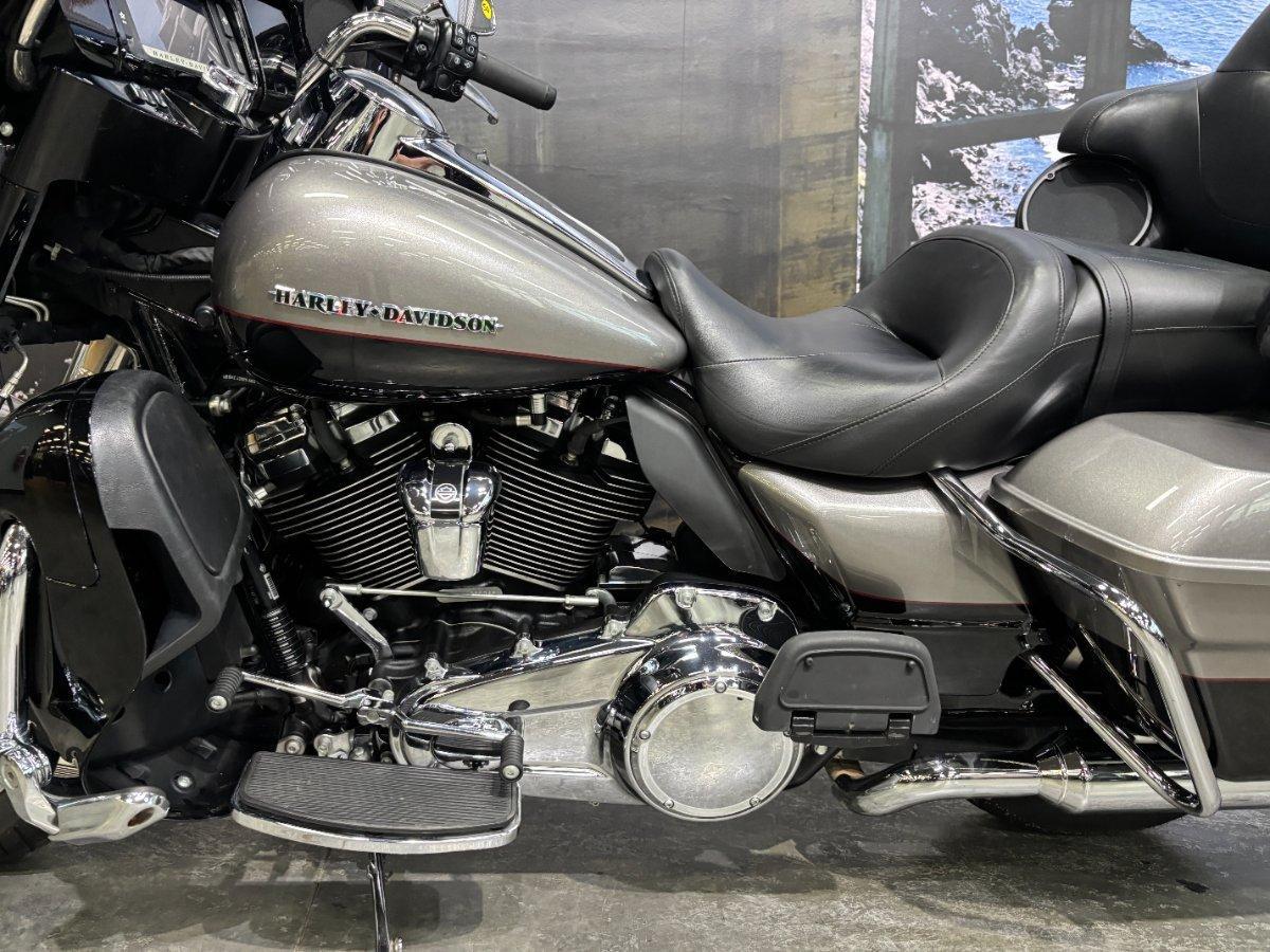 2017 HARLEY-DAVIDSON FLHTK ULTRA LIMITED CRUISER